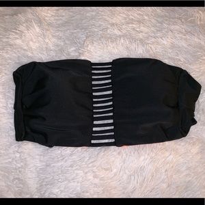 Black strapless bikini top